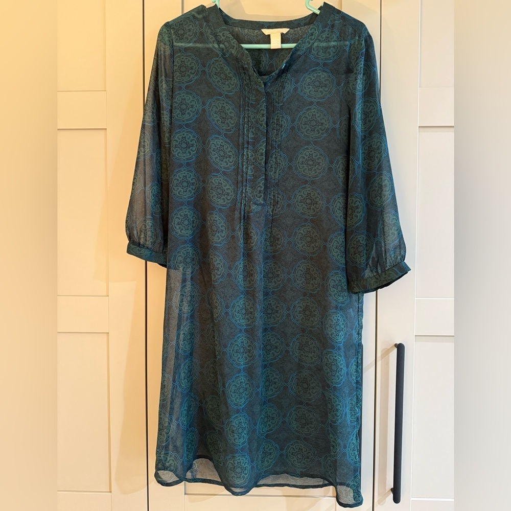 Banana Republic Green Tunic Shirt